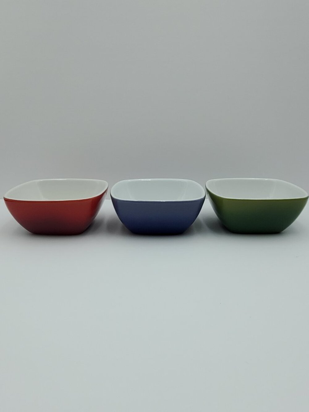 Tabletops Gallery Brasserie Red Green Purple Dessert Bowls Square Snack Bowls